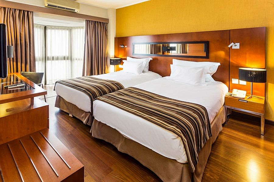 Apart-hotel Legendary 4*